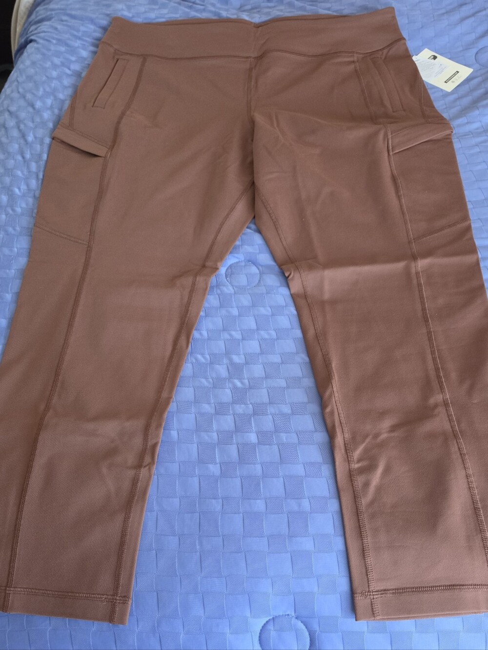 Duluth Trading Co Bison Brown NoGa Namastash Cargo Stretch Pants